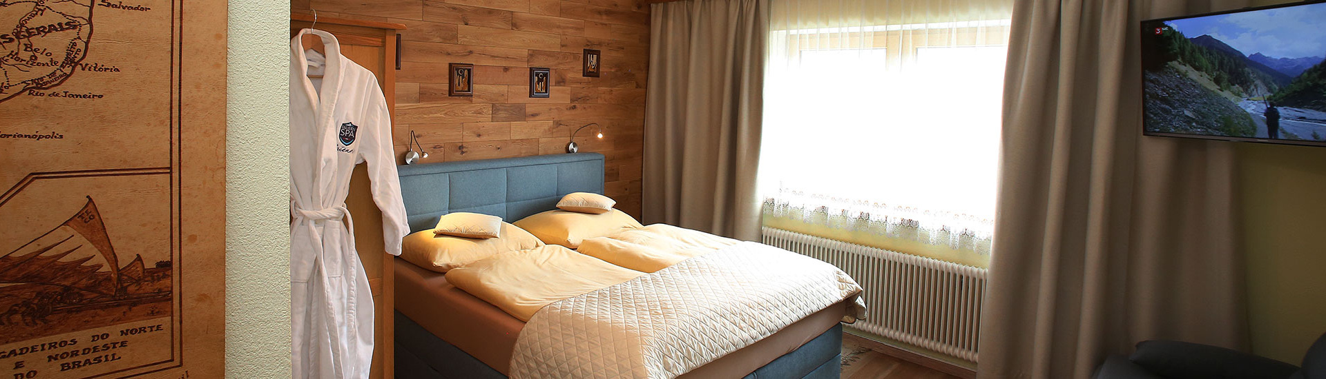 Gemütliches Appartement in der Pension Bohemia mit Blick auf die Umgebung und moderner Ausstattung.